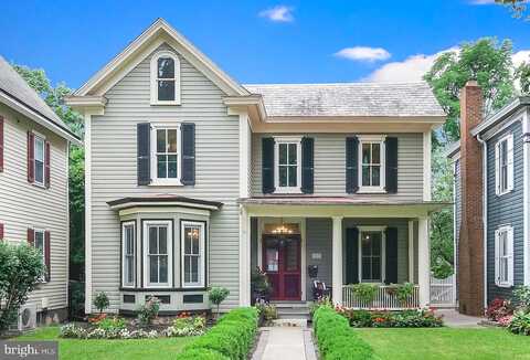 Court, DOYLESTOWN, PA 18901