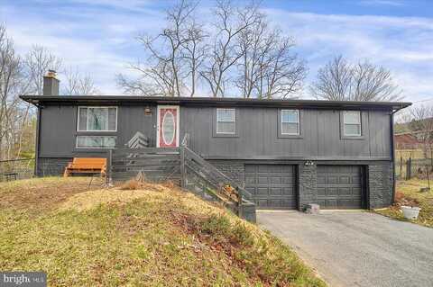 Dale, LEMONT, PA 16851