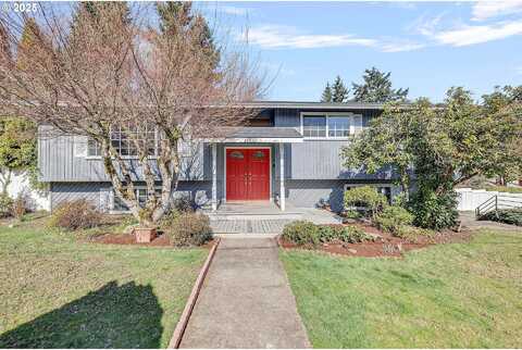 Short, WEST LINN, OR 97068