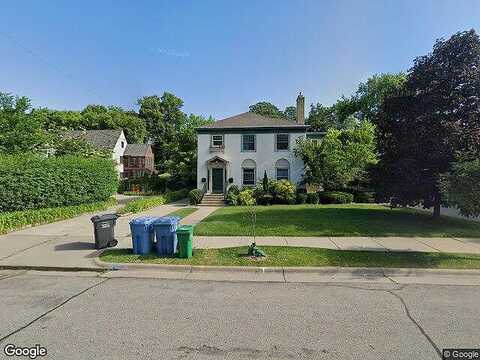 Douglas, MINNEAPOLIS, MN 55403