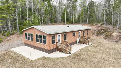 6225 WOOD LAKE RD, Land O Lakes, WI 54540