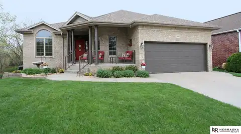 5005 Woodland Hills Drive, Eagle, NE 68347