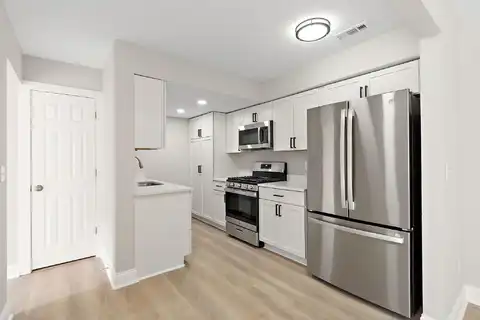 Independence, MINNEAPOLIS, MN 55426