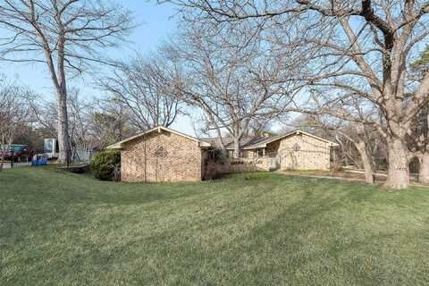 Vicki, CEDAR HILL, TX 75104