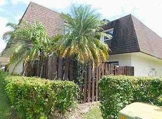 Tam Oshanter, NORTH LAUDERDALE, FL 33068