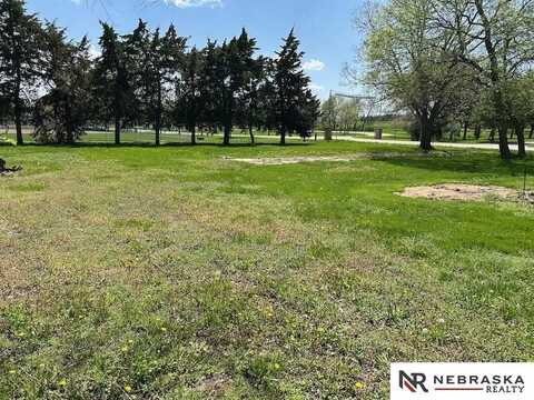 816 S School Street, Wilber, NE 68465