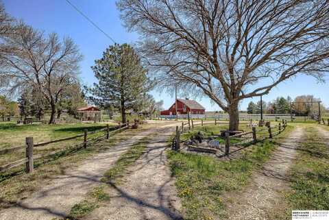 318 E Maple Street, Orleans, NE 68966
