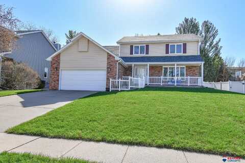 3646 S 77th Street, Lincoln, NE 68506