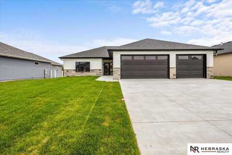 5826 Opus Drive, Lincoln, NE 68526