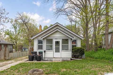 5844 Spaulding Street, Omaha, NE 68104