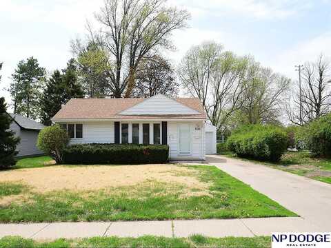5030 S 136 Street, Omaha, NE 68137