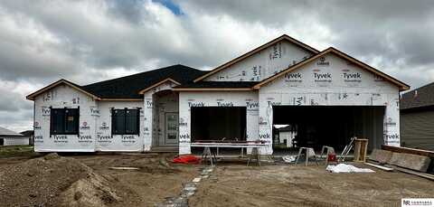 7400 Augustine Avenue, Lincoln, NE 68516