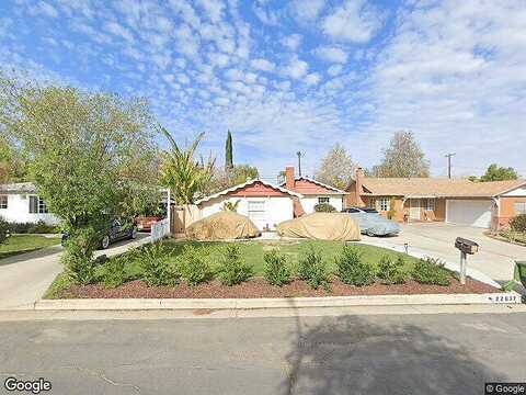 Mariano, WOODLAND HILLS, CA 91367
