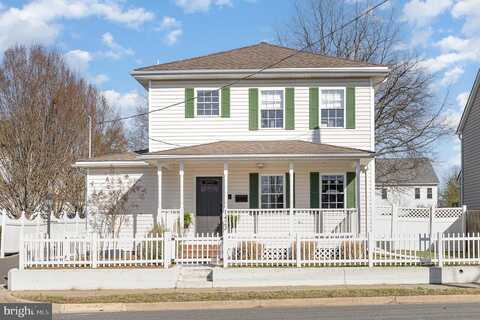 William, FREDERICKSBURG, VA 22401