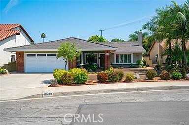 Lundene, WHITTIER, CA 90601