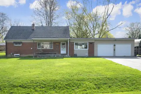 1152 Hira Street, Waterford, MI 48328