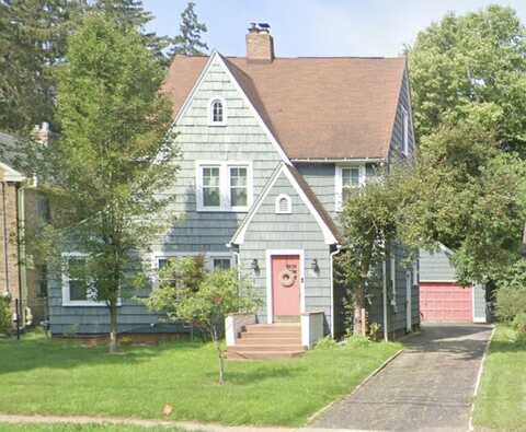2144 Oakland Drive, Kalamazoo, MI 49008