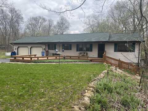 301 4th, Plainwell, MI 49080