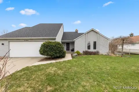 2190 Wolfboro Drive SE, Grand Rapids, MI 49508