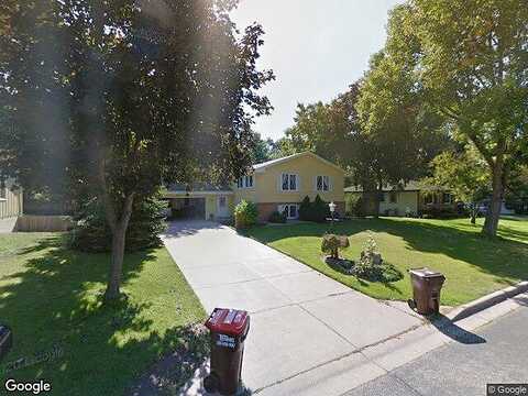 Coachwood, SAINT PAUL, MN 55125
