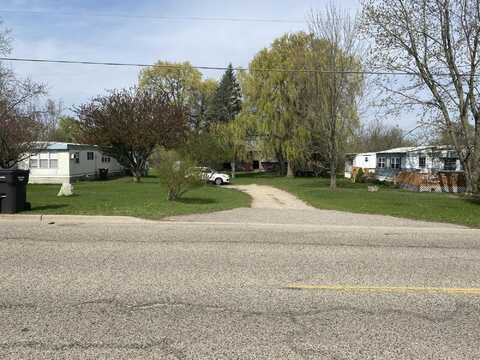 13915 West Street, Cedar Springs, MI 49319