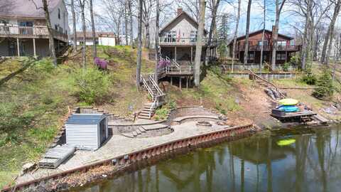 10941 Woodbrook Drive, Cement City, MI 49233