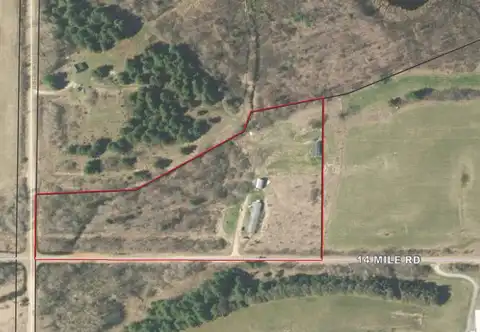 18426 14 Mile Road, Leroy, MI 49655