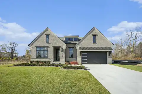 13868 Quail View Drive, Washington, MI 48094