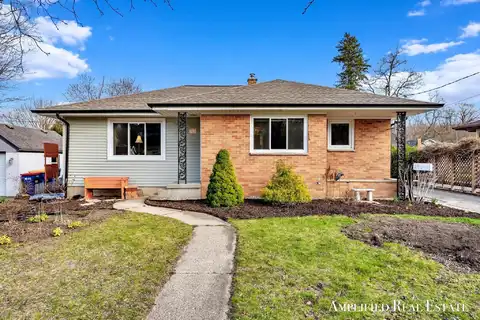 1036 Patton Avenue NW, Grand Rapids, MI 49504