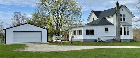 13265 Fruit Ridge Avenue NW, Kent City, MI 49330