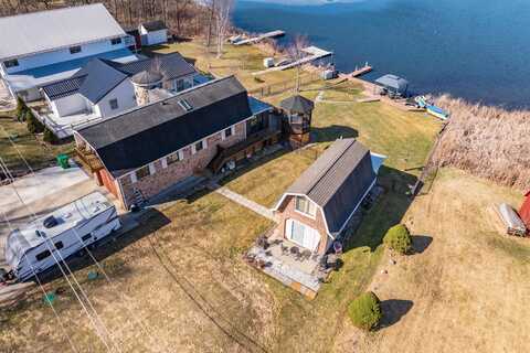 61342 Lewis Lake Rd, Vandalia, MI 49095