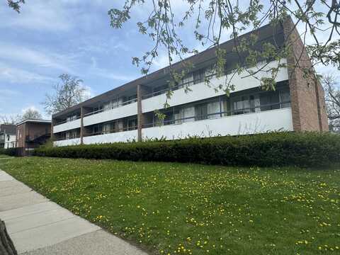 207 Ballard Street, Ypsilanti, MI 48197