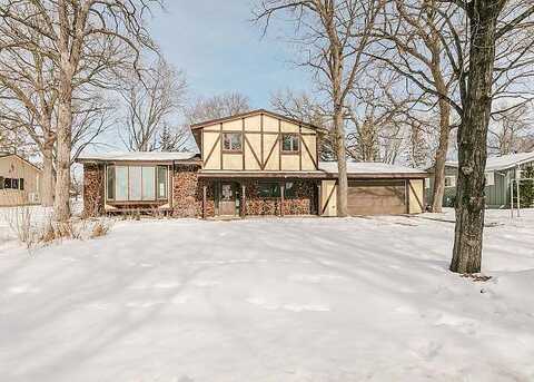 Michael, SAINT CLOUD, MN 56303