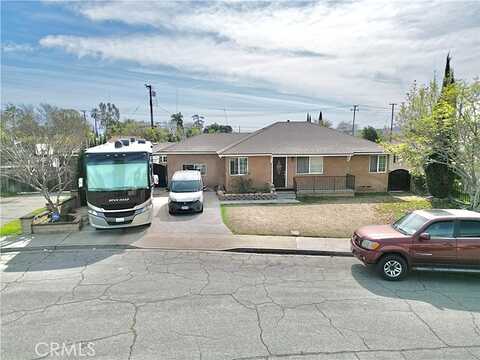 James, POMONA, CA 91767