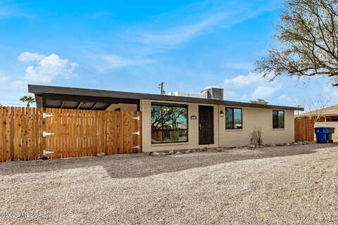 29Th, TUCSON, AZ 85711