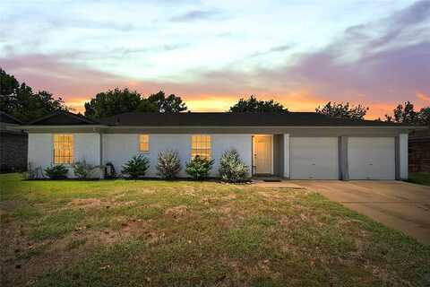 Cozby, BENBROOK, TX 76126