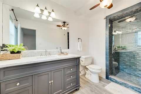 Red Oak, NORTH RICHLAND HILLS, TX 76182