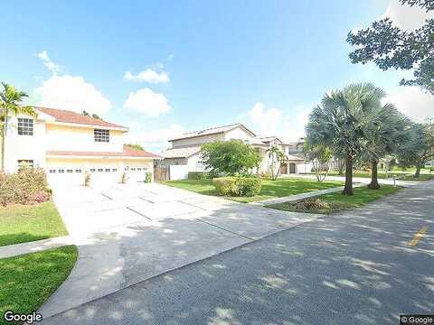 4Th, PEMBROKE PINES, FL 33029