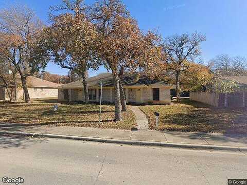 Brown, HURST, TX 76054