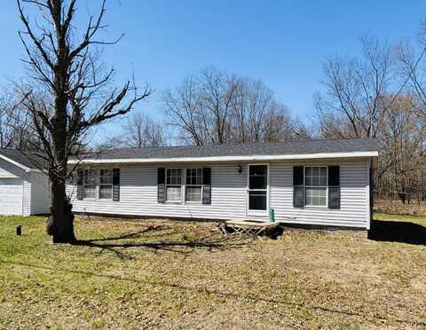 4380 Hemlock Ave, Lake, MI 48632