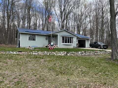 4400 Almy Road, Six Lakes, MI 48886