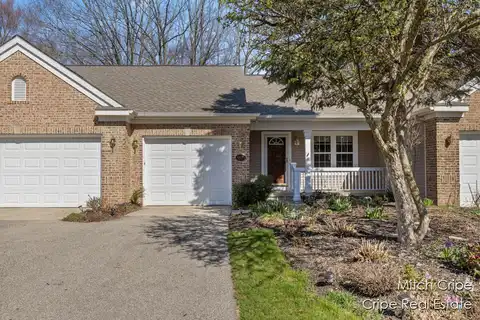 5923 W Lyn Haven Drive SE, Kentwood, MI 49512