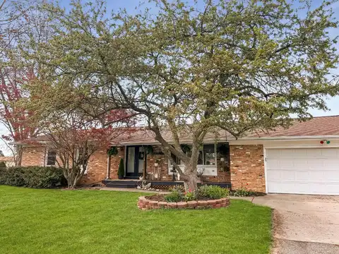 271 Sunnyview Drive SW, Grandville, MI 49418