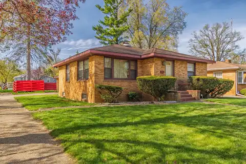 202 Searles Avenue, Benton Harbor, MI 49022