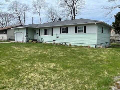 938 Sherwood Road, Roosevelt Park, MI 49441
