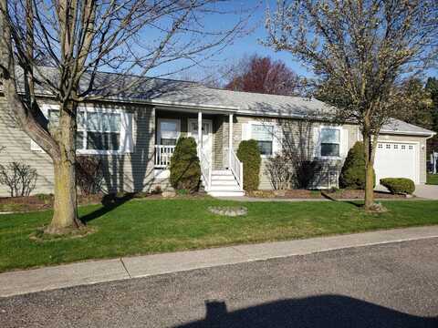 705 Peach Lane, Fremont, MI 49412