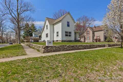 926 S Jefferson Street, Hastings, MI 49058