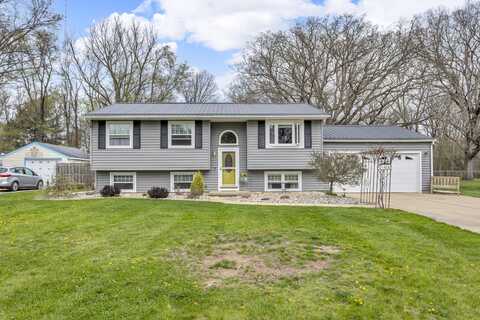 1404 Larrys Drive, Jackson, MI 49203