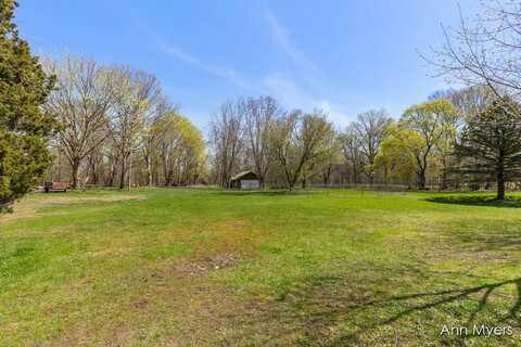 610 Summerset Drive, Jenison, MI 49428