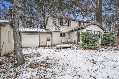 67025 Oxbow Drive, Constantine, MI 49042
